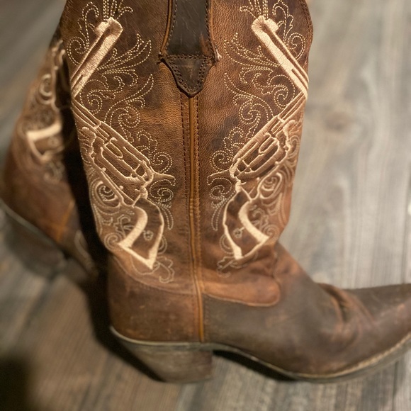 Durango Crossed Guns Boot - Picture 5 of 8